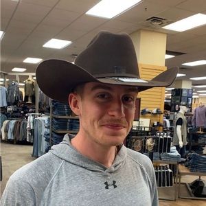 Meet your Posher, Noah